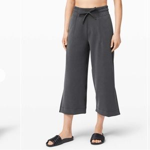 Lululemon Soft Ambition High Rise Crop Graphite Grey